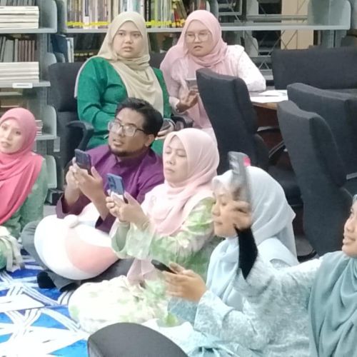 HARI PUSAT SUMBER JAKESS MERIAHKAN BUDAYA ILMU MELALUI PELBAGAI PERTANDINGAN